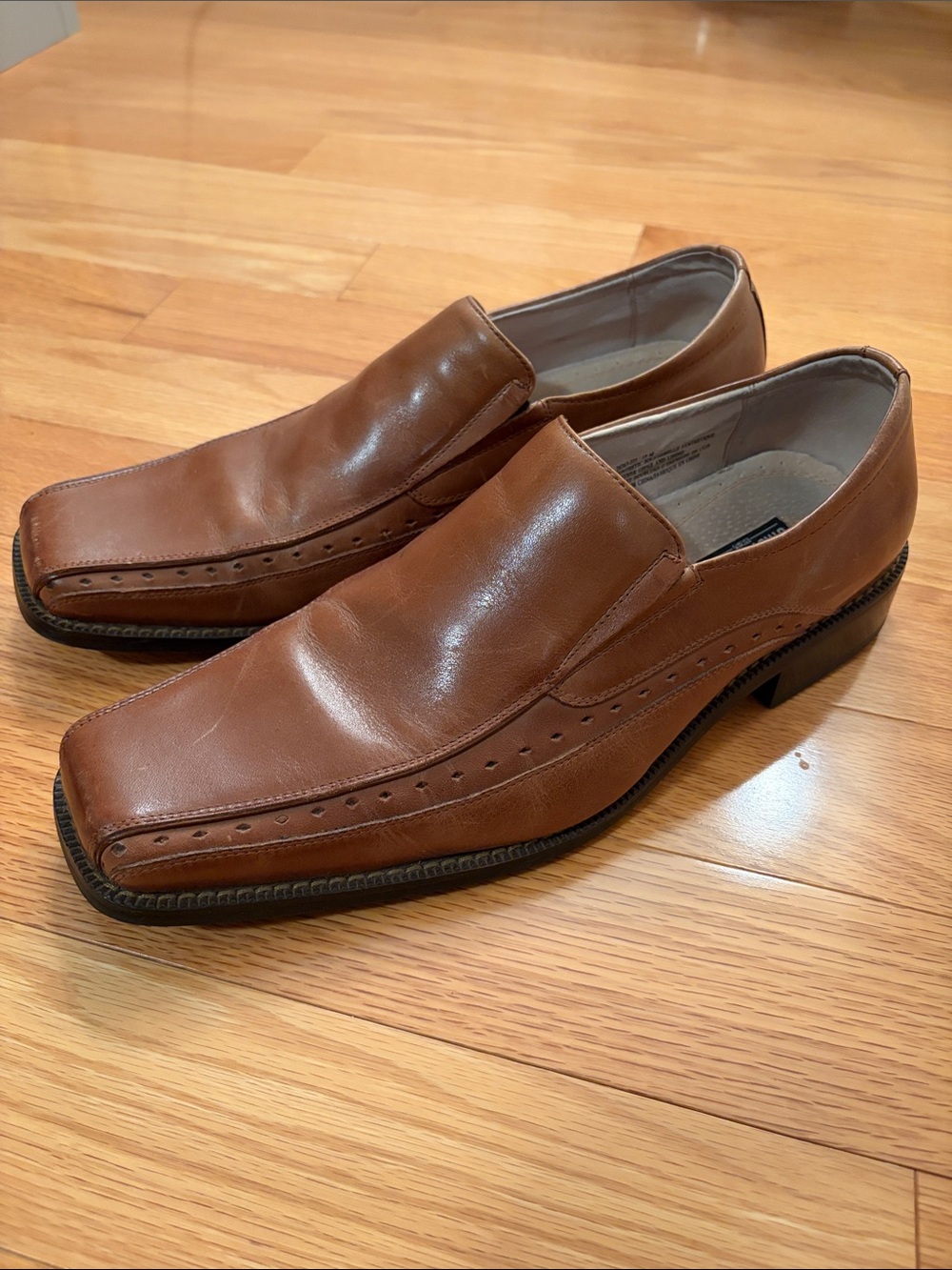 Stacy Adams Men's Slip-On Leather Dress Loafers in Tan Brown